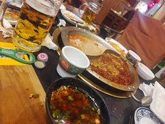 -沸炉重庆老火锅(军事博物馆店)