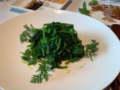 清炒豌豆苗-大董(环贸iapm店)