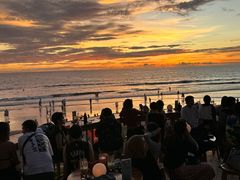 -FINNS Beach Club