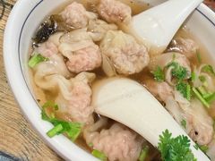 -老谢野馄饨(延安路店)