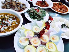 -忘忧草融合私房菜(红鼎国际店)