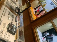 -茂昌眼镜(南京东路店)