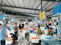 -霞涌市场海鲜摆卖区