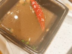 一碗牛杂-巴奴毛肚火锅概念餐厅