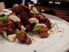 酱爆桃仁鸡丁-四季民福烤鸭店(前门廊房二条店)