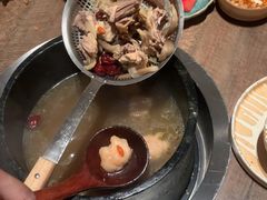 -蘑界·野生菌火锅(深业上城店)