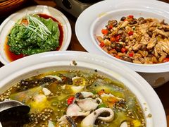 -自己人•宜昌菜(水悦城店)