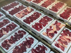-来龍儿鲜切牛肉自助老火锅