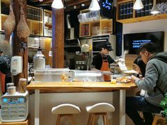 大堂-饵块食光·云南有机手作饵块