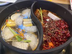 -沸炉重庆老火锅(军事博物馆店)