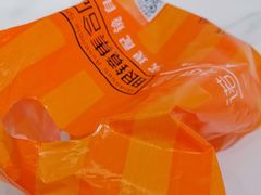-诺柯视眼镜-蔡司依视路官方工厂店(淞南一店)