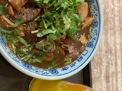 卤煮火烧-门框胡同百年卤煮(新街口店)