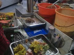 -老广烧烤(骆驼山康馨园店)