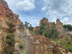 -彩色沙林风景区