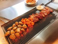 -马路牙子烧烤音乐酒馆(望京店)