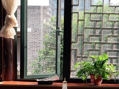 -花儿姐与战哥的美食档