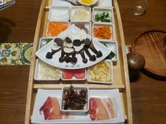 -芸南道·过桥米线(昆明老街旗舰店)