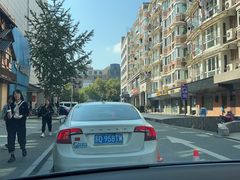 -杭州西湖银泰百货