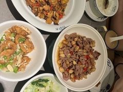 -山涧肴·湘味家肴(松岗满纷天地店)