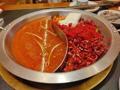 -沸炉重庆老火锅(军事博物馆店)