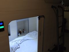 -栖游青年旅舍(华强北地铁站店)