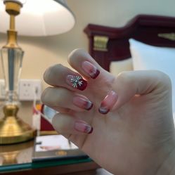 -爱纶美·美甲美睫半永久