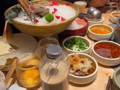 -巴奴毛肚火锅(七宝领展广场店)