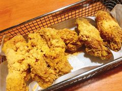 -肥肥虾庄·金牌油焖大虾(杨园滨江时代walk店)