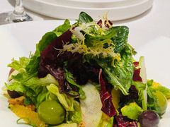 甘蓝牛油果色拉-Le Bistrot de Racine