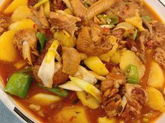 大盘鸡-马尔龙新疆饭店·清真(瑞景店)