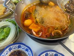 -王奋斗贵州酸汤牛肉火锅