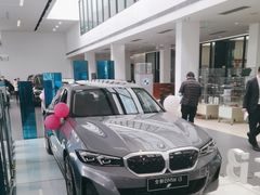 -上海宝信宝马4S店