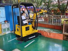 -顺德大良半月城游乐场