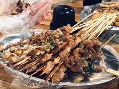 -雷老虎烧烤(西街店)