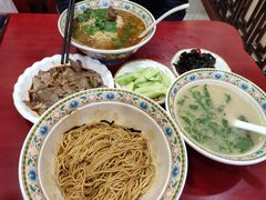 -金杨拉面王小吃面馆·牛三宝面·红烧牛肉粉