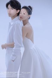 -挪娅婚纱摄影皇家会所