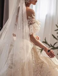 -LOVINA洛维娜婚纱礼服