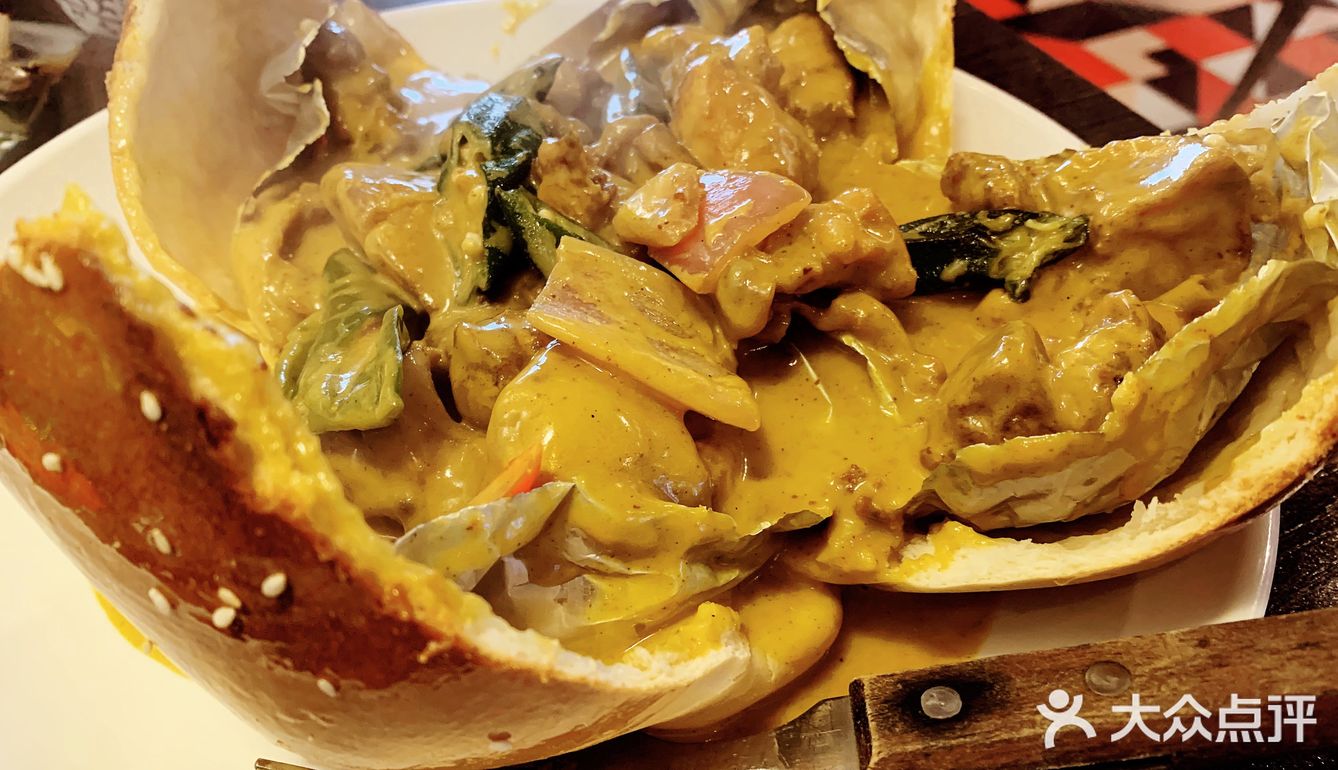 鸡肉质量一般，味道一般，面包皮有点小惊喜，吃起来脆脆的