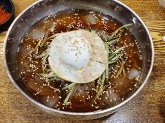 -吴草鸡爪오초닭발韩食堂(融恒盈嘉中心店)