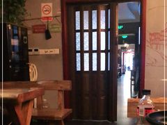 -万记麻辣烫国展总店