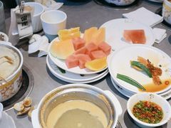 -遇上西雅图多融合海鲜自助餐厅(中房金谊广场店)