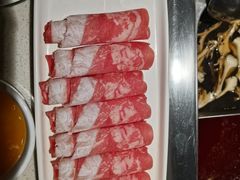精品肥牛-海底捞火锅鲜切牛肉主题店(长寿路店)