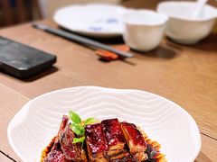 卤鸭-品味杭州·粤式融合·海鲜小馆·钱江新城CBD