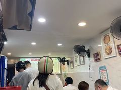 -老头爱马仕酸豇豆炒饭(丰富路店)