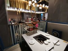 -海底捞火锅(长宁路龙之梦店)