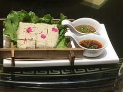 -鲁班小馆(政四街店)