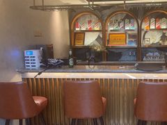 -青岛遇见米兰(八大关店)