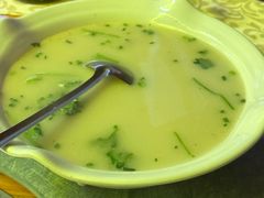 -南沙辉记烧鸡·荔枝木炭火吊烧(旧镇店)
