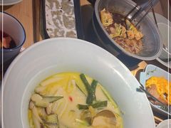 -蜜桃餐厅·伴山(绿宝广场店)