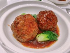 红烧狮子头-乾隆美食·本帮菜(黄河路店)